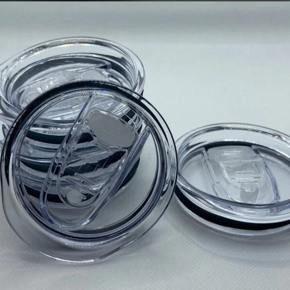 Tifa - Aerith - Yuffie Swimsuits at Beach Final Fantasy 7 Gaming Cup Mug Tumbler - Picture 3 of 3